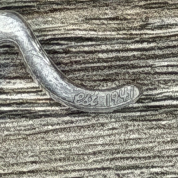 Coach Poppy Script Charm - Picture 3 of 3